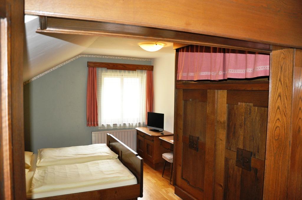 Hotel Post Großkirchheim Eksteriør bilde